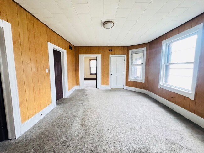 Photo - 3621 Sackett Ave Unidad DN Front