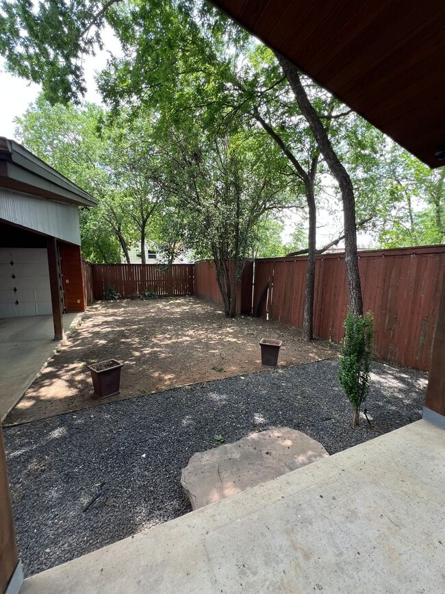 Photo - Luxury Home - Close to UT