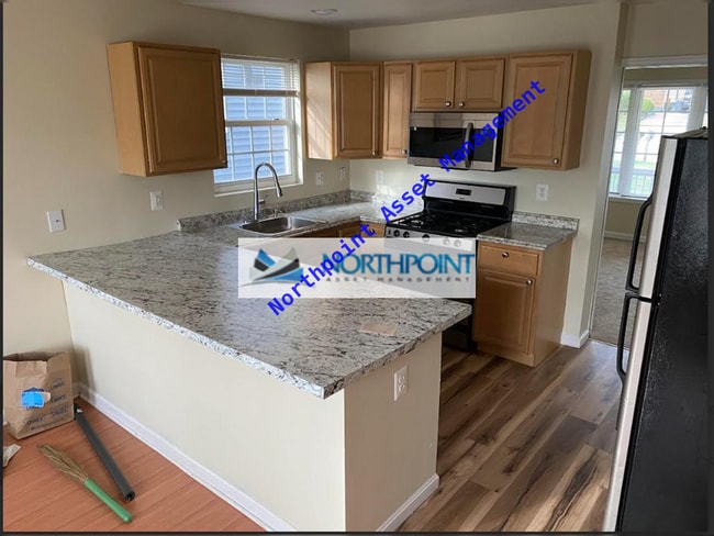 Photo - Spacious Updated 3BR 3BA Townhome w/ New Deck & Fenced Yard in Elkridge