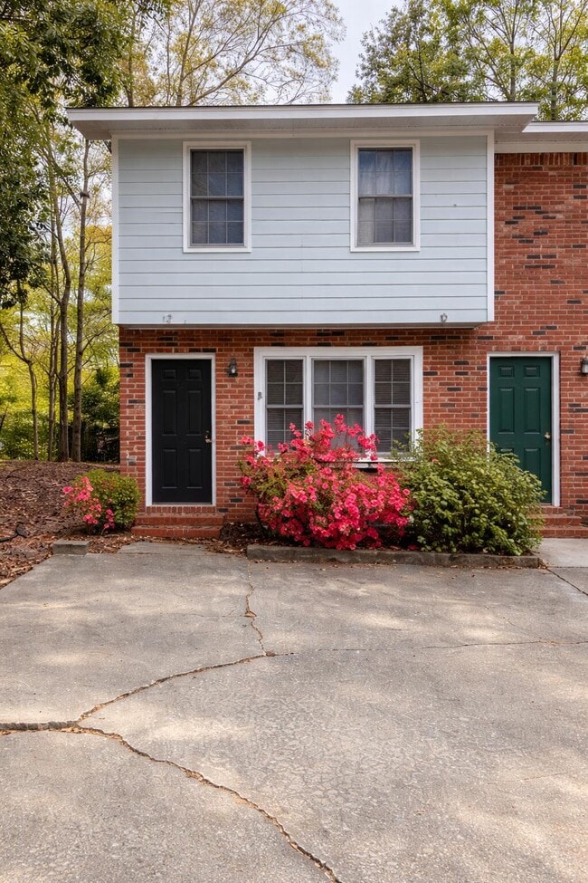 Building Photo - 12 Althea Cir