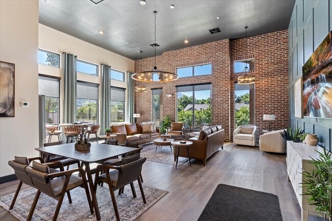 Photo - Canyon View Living on 12th