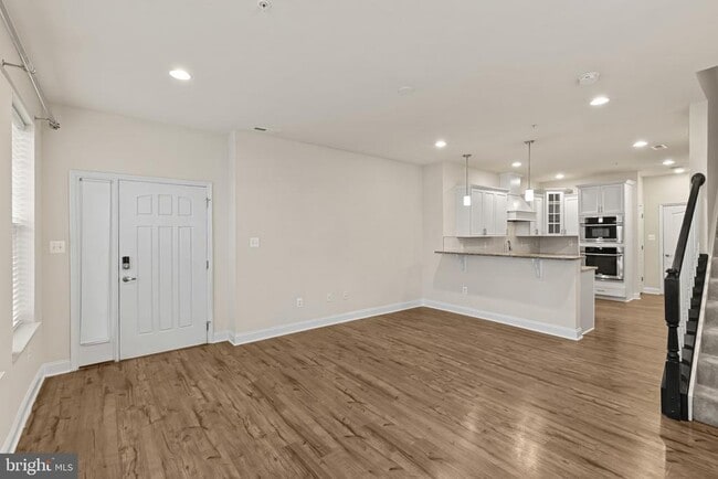 Building Photo - 7328 Harlow Wy