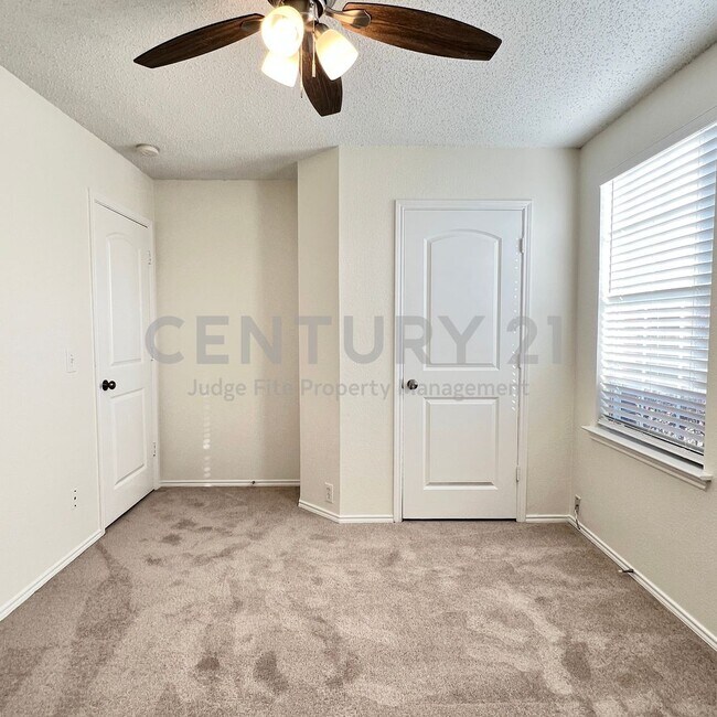 Photo - Recently Refreshed 4/2/2 Nestled in Established Glenn Heights Neighborhood Ready For Move-In!