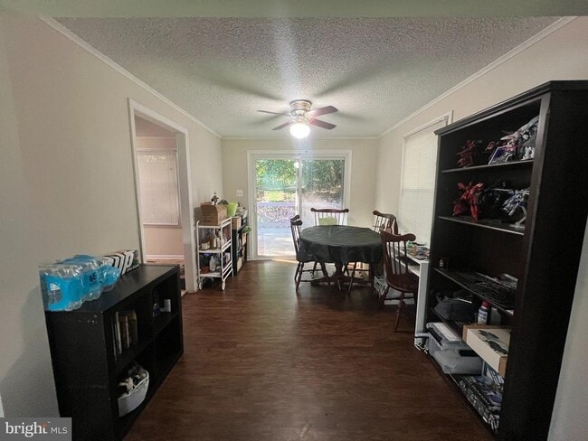 6024 Loriella Park Dr
