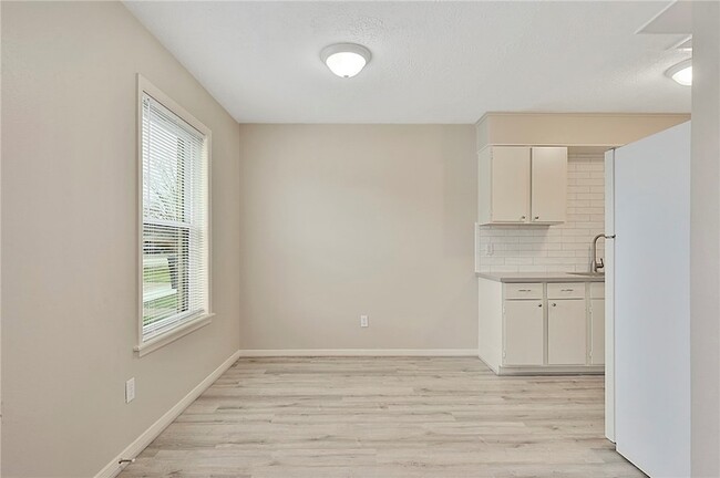 Photo - 805 San Benito Dr