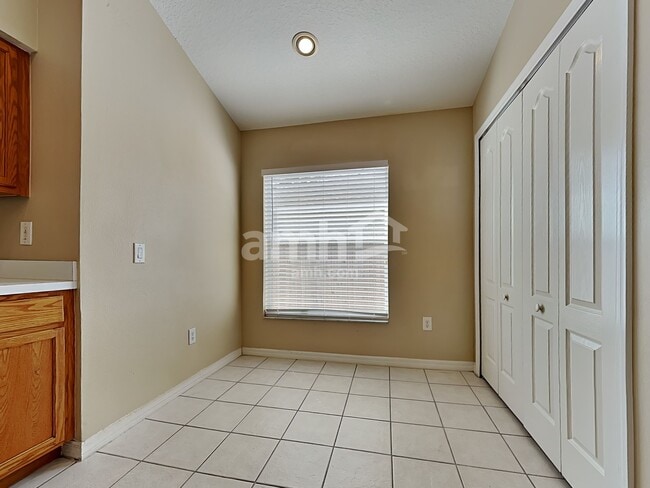 Photo - 11240 Lake Lanier Dr