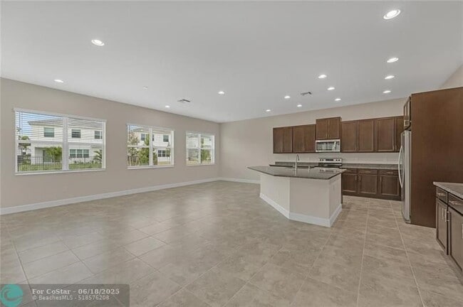 Photo - 14989 RedCove Pl