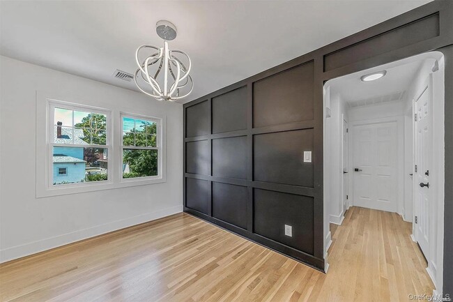 Photo - 50 Laurel St