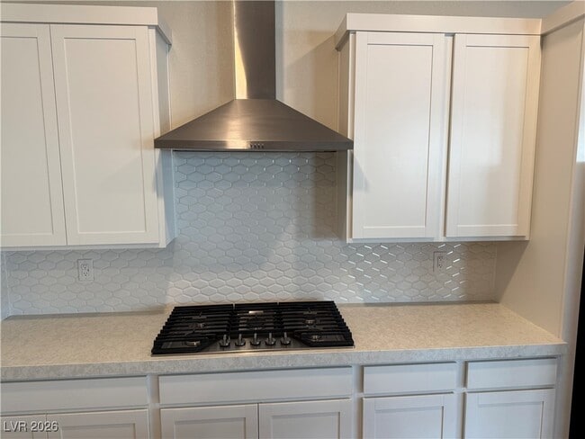 Photo - 815 Eaton Fls St