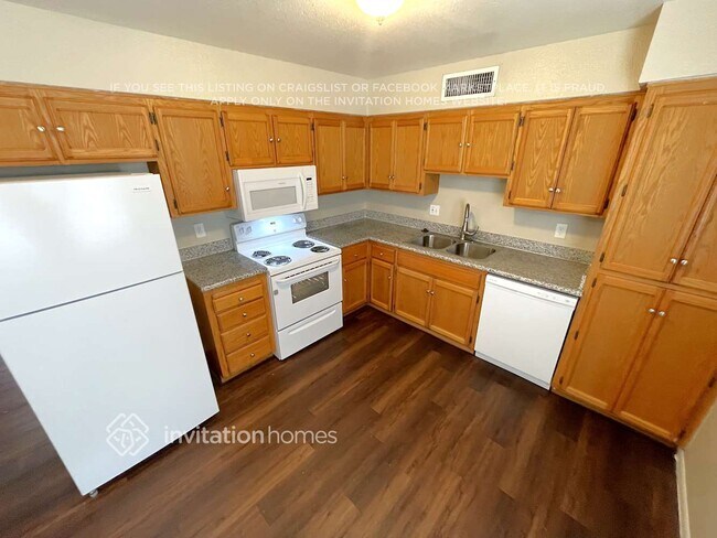 Photo - 8435 W Amelia Ave