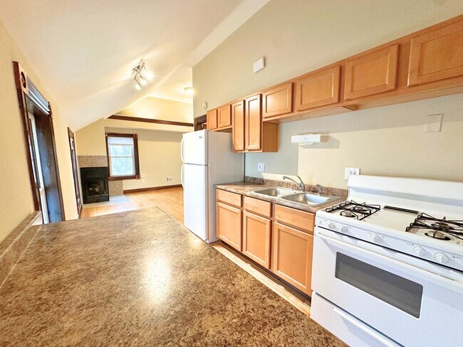 Photo - 2261 S Mound Unit MKE-2261A-Upper