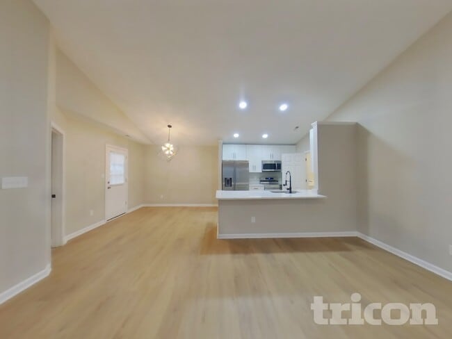 Photo - 1664 Sweetwater Ln