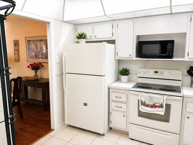 Photo - Waterfront Living at Sea Towers | Fully Furnished 2BR