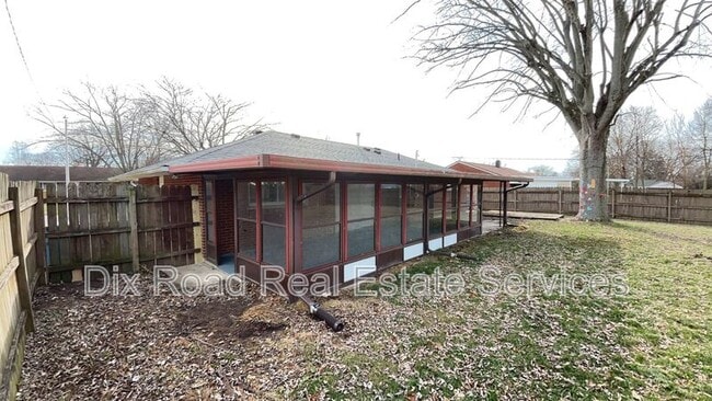 Photo - 5269 Harshmanville Rd