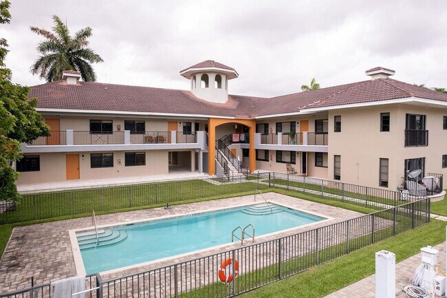 Photo - 64 Isle of Venice Dr Unit 26