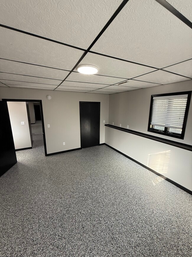 Photo - 809 County Rd 2 S