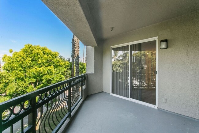 Photo - Two Bedroom Condo Near the Beach!