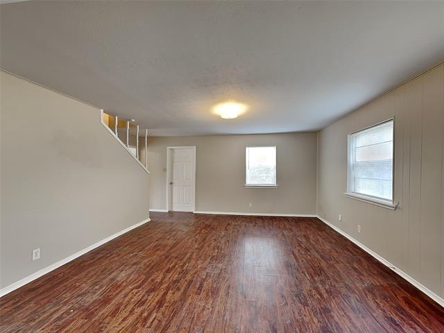 Building Photo - 329 Deer Creek Rd