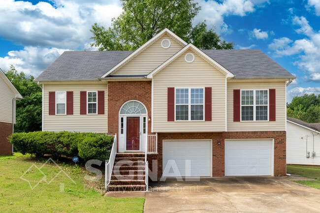 Photo - 1719 Annendale Dr House