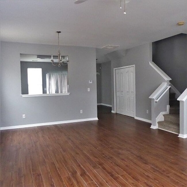 Photo - 3BR/2.5BA Townhome in Cobblestone Cove, Mo...