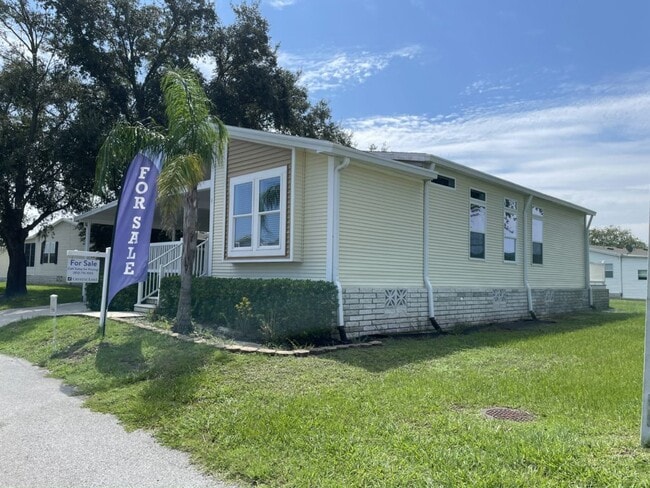 Photo - 34882 Blue Starling St