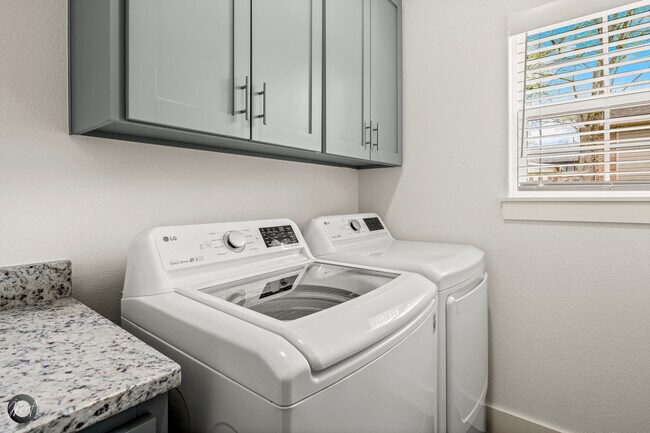 Photo - 1238 Fillmore St