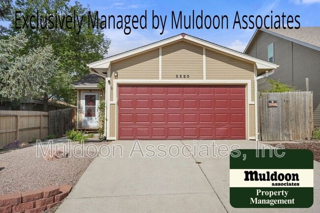 Building Photo - 2220 Calistoga Dr