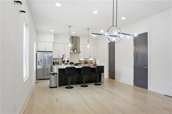 Photo - 1171 State St NW