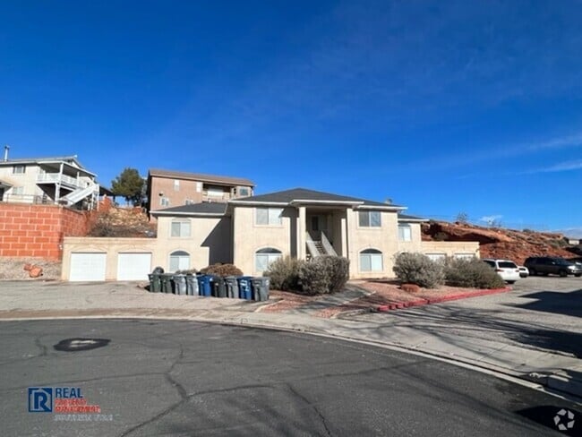Building Photo - Great Condo on Evans Ridge