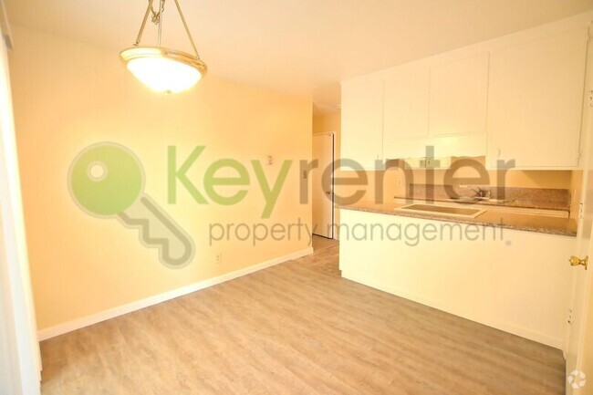 Building Photo - 9826 Libra Ave Rental