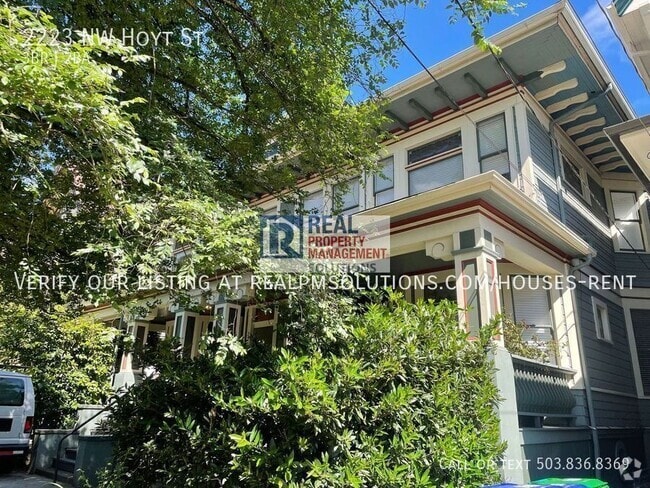 Building Photo - 2223 NW Hoyt St Rental