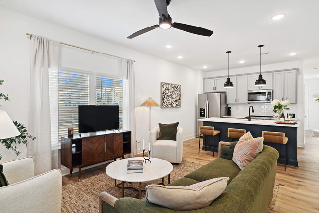 Sala de estar - Avery Place Townhomes