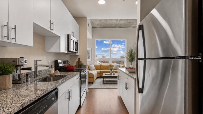 225 N Calvert