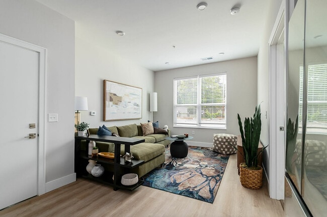 019_158_L 1895 Mapleway Dr064