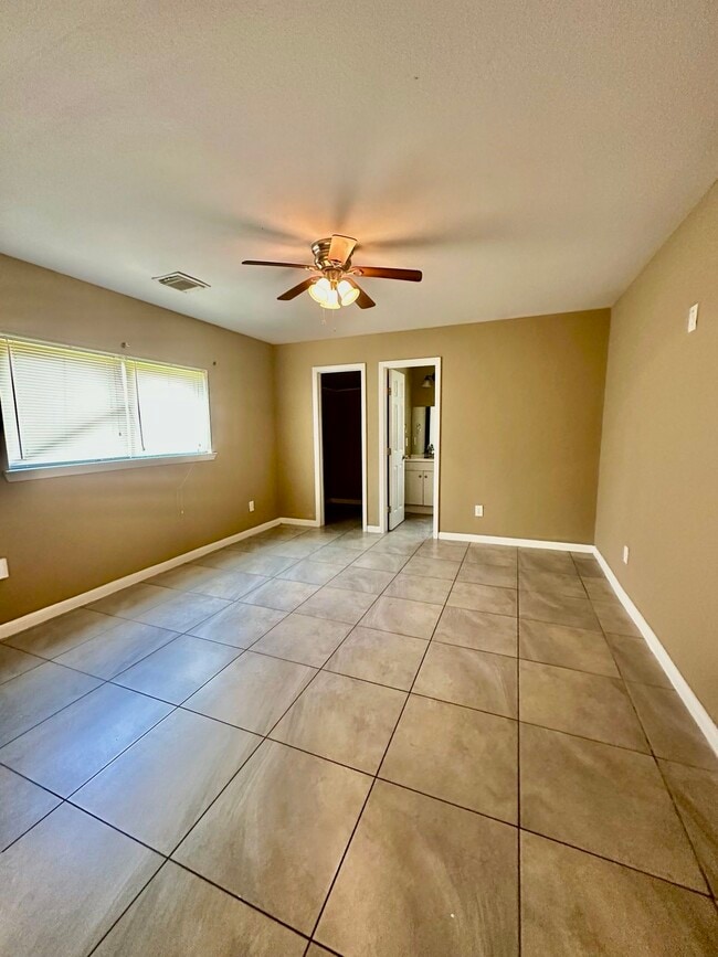 Photo - 7410 Frostview Ln