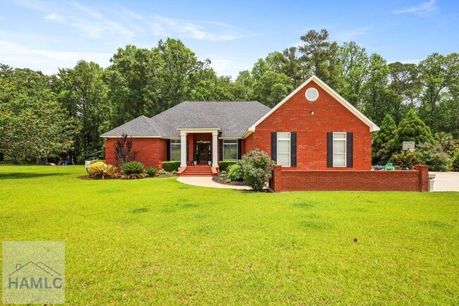 Building Photo - 111 Oakridge Dr Rental