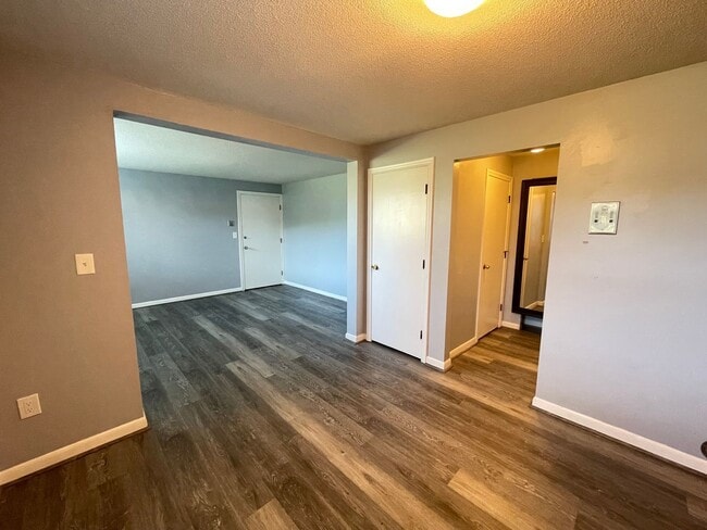 181 Loudon Rd Unit 212