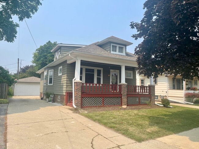 Building Photo - 7540 23rd Ave Rental
