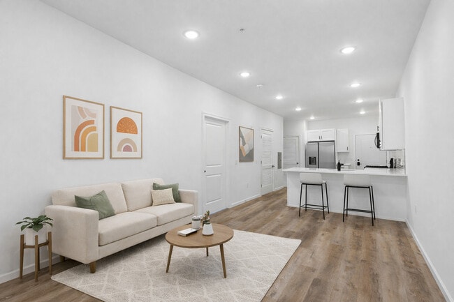 Building Photo - 51 E Main St