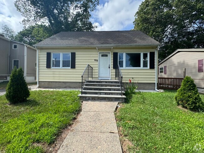 Building Photo - 888 Platt St Rental