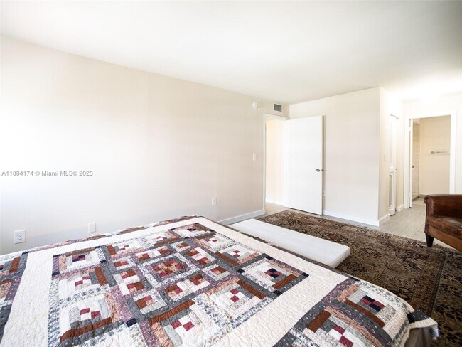 Photo - 1665 Bay Rd Unit 421