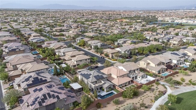 Building Photo - 10597 Cloud Whisper Dr