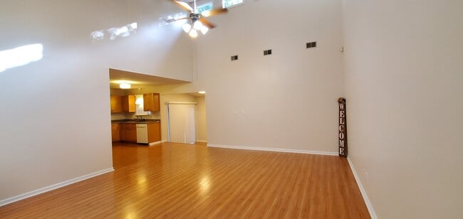 Photo - 4941 Easy St