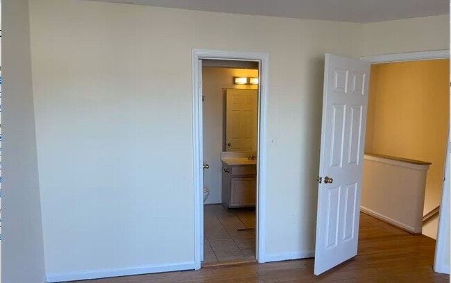 Photo - 7460 Catterick Ct