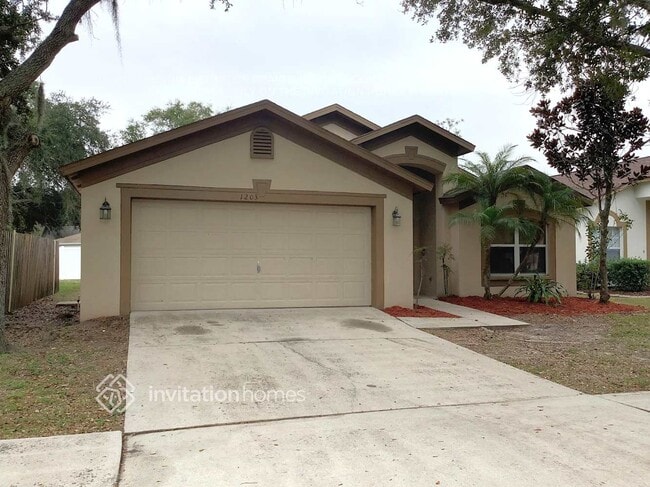 Photo - 1203 Jolley Ct