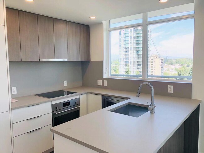 Photo - 13318-13104 104 Ave Unité 120*