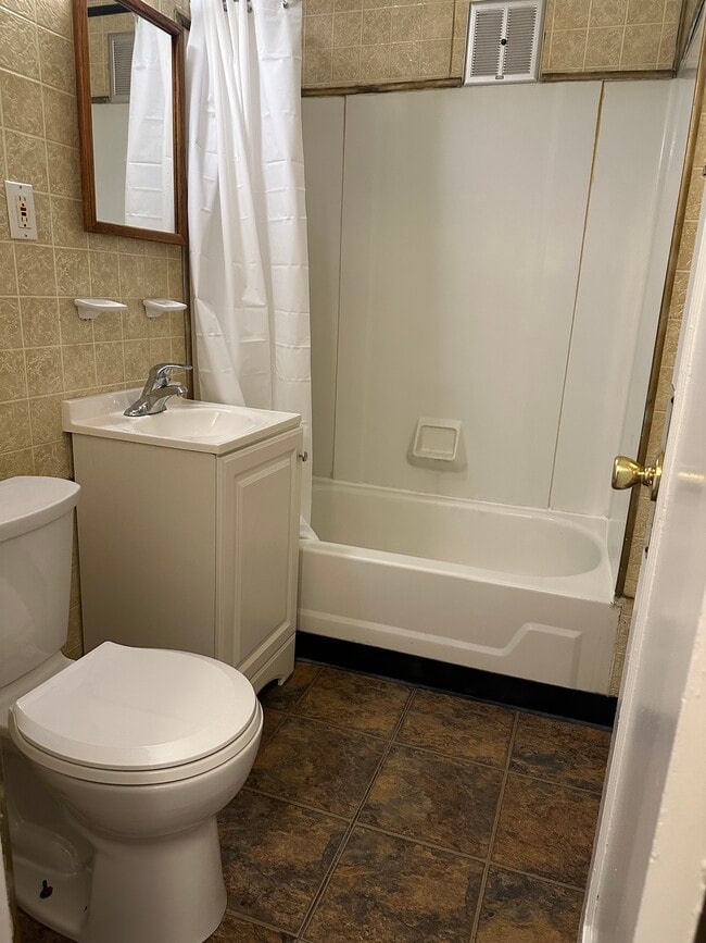 Photo - 3 Corbin Ct Unit 3-C Corbin Court