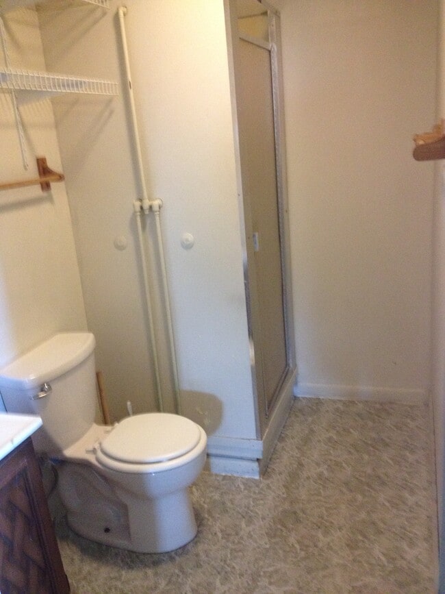 Photo - 354 East St Unit 3