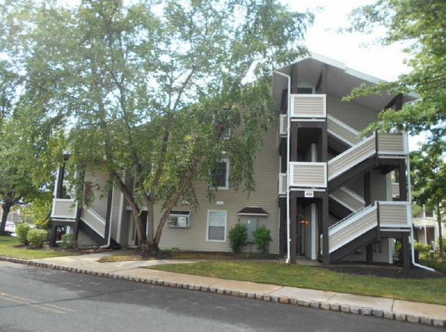 Photo - 452 Tournament Dr Apartamentos Unidad 3