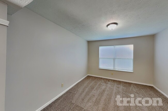Photo - 1809 Woodstream Ct